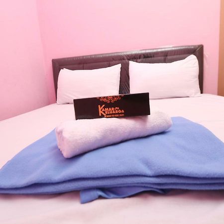 Kamar Keluarga Mangga Besar Hotel Jakarta Buitenkant foto