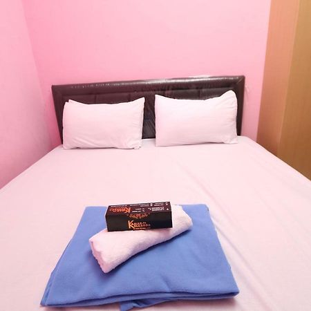 Kamar Keluarga Mangga Besar Hotel Jakarta Buitenkant foto